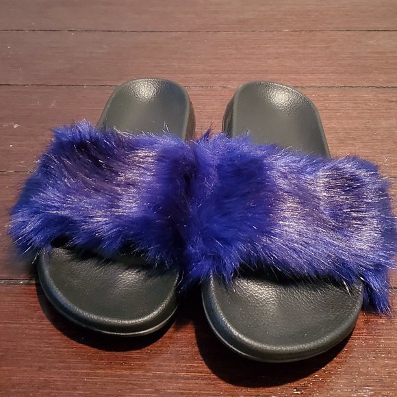 neon fluffy slides